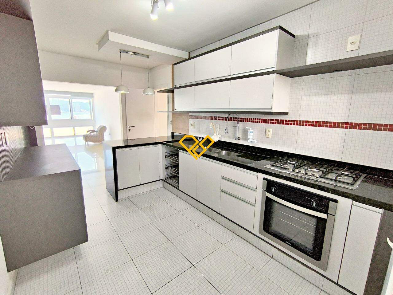 Apartamento à venda no José Menino: Cozinha