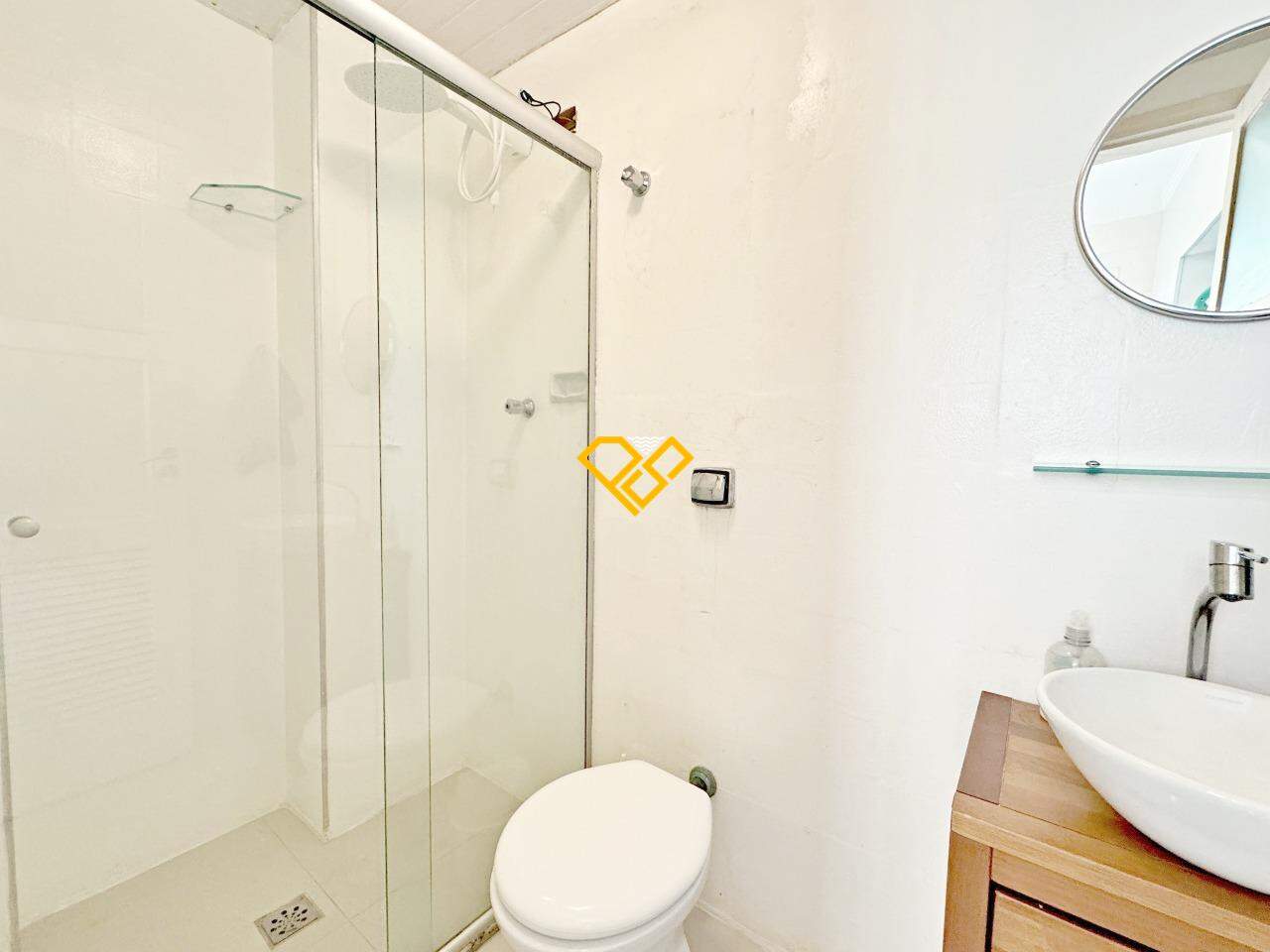 Apartamento à venda no José Menino: Wc de serviço