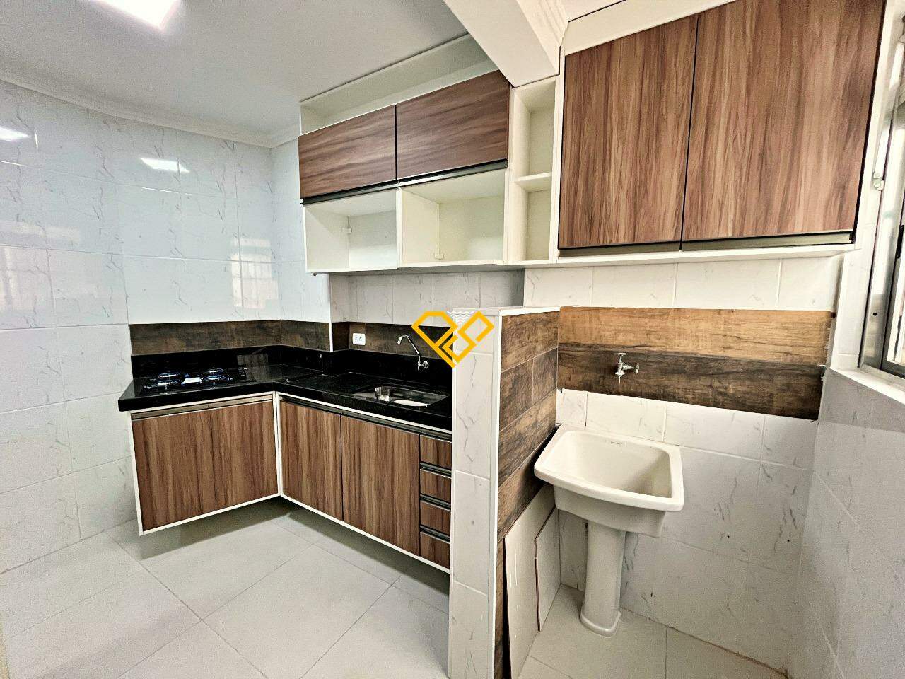 Apartamento à venda no Pompéia: Cozinha e área de serviço