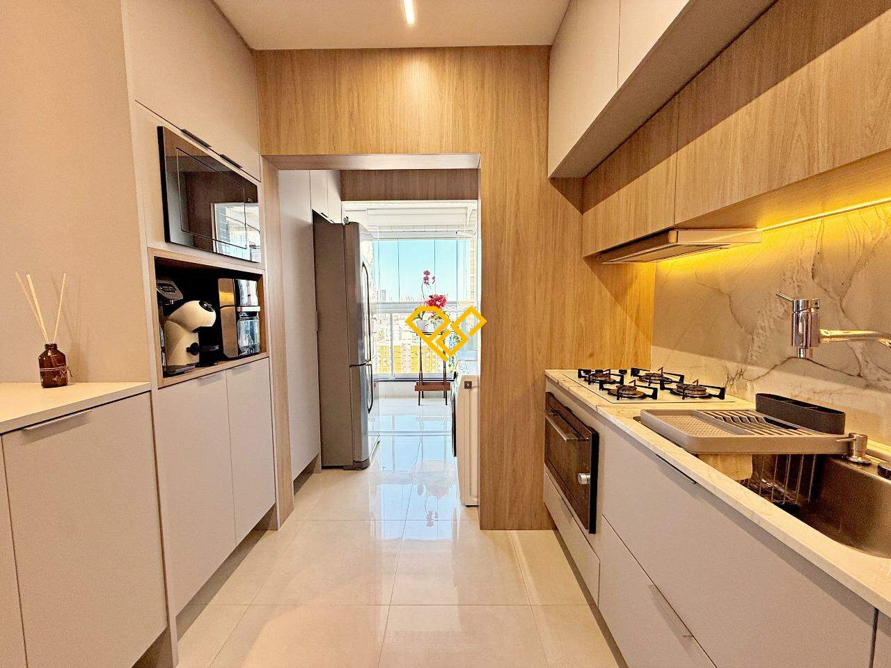 Apartamento à venda no Embaré: Cozinha