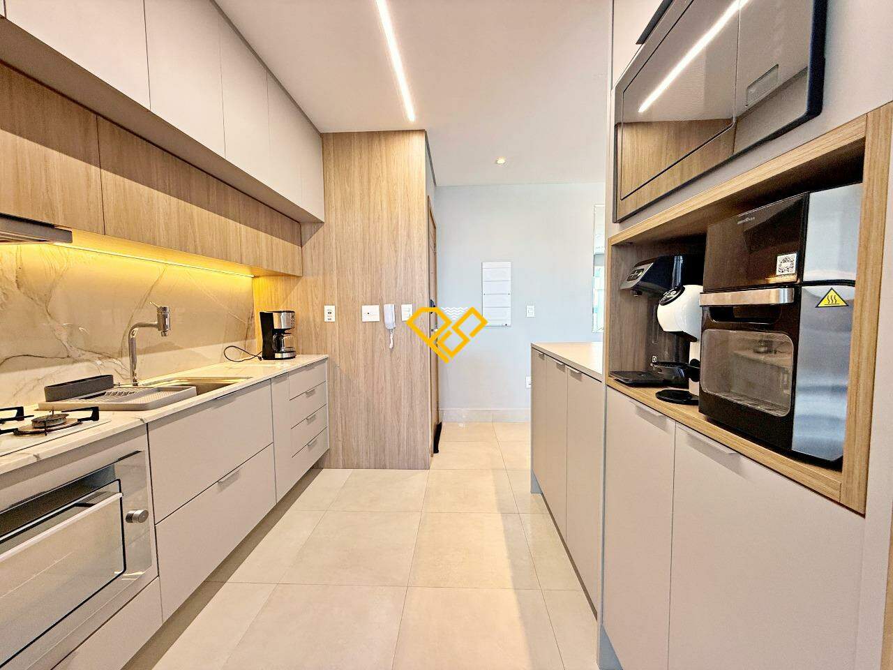 Apartamento à venda no Embaré: Cozinha