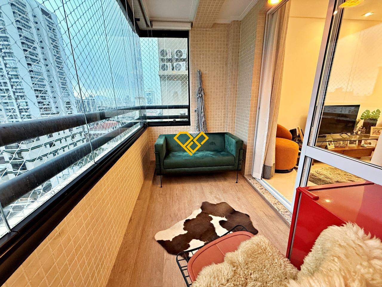 Apartamento à venda no Embaré: Varanda