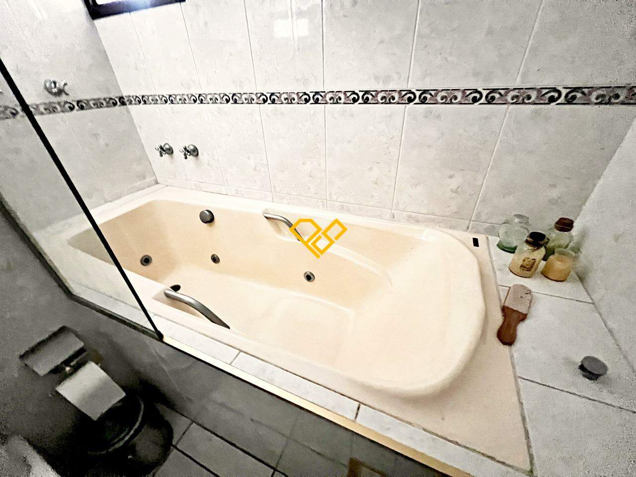 Cobertura à venda no Boqueirão: Wc suíte