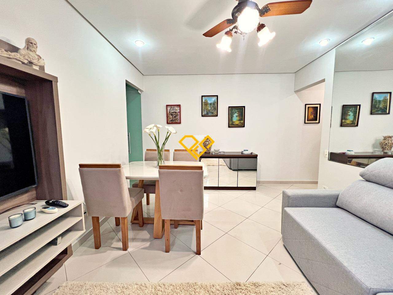 Apartamento à venda no Embaré: Sala