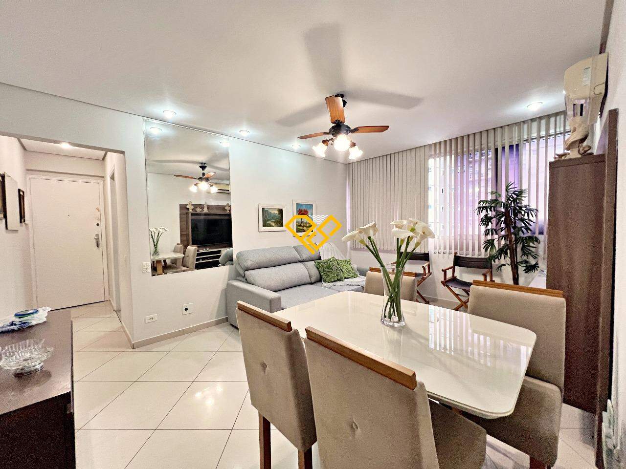Apartamento à venda no Embaré: Sala