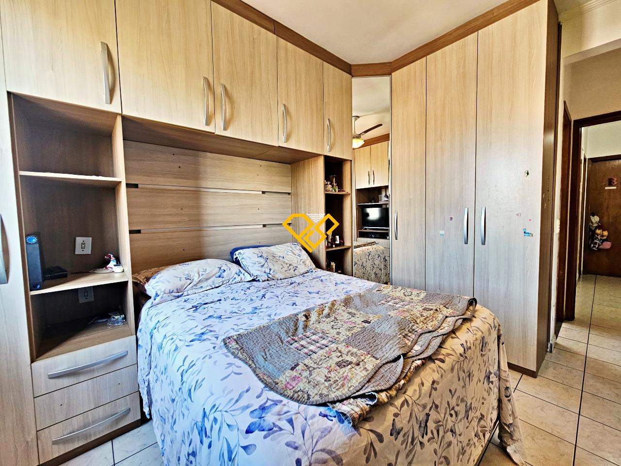 Apartamento à venda no Embaré: Dormitório 1 - suíte