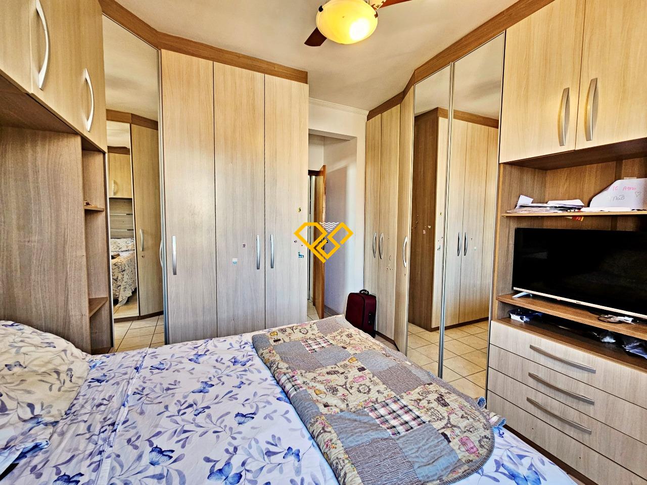 Apartamento à venda no Embaré: Dormitório 1 - suíte