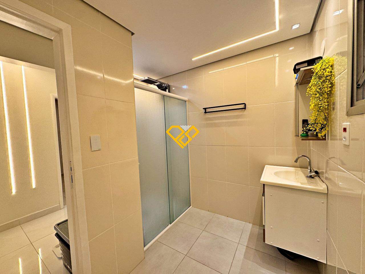 Apartamento à venda no Campo Grande: Wc social