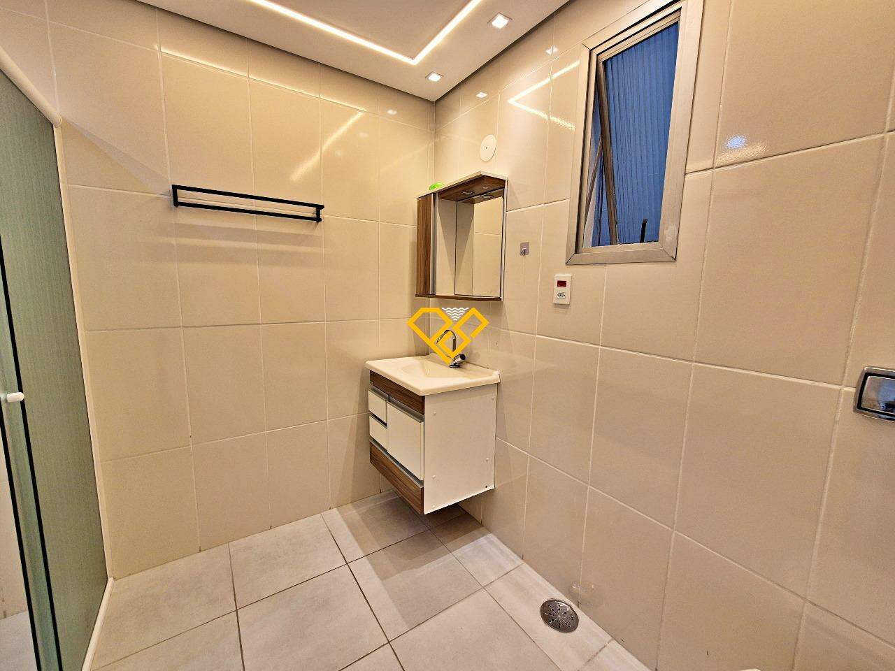 Apartamento à venda no Campo Grande: Wc social