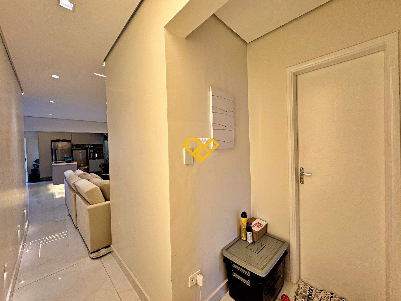 Apartamento à venda no Campo Grande: Entrada