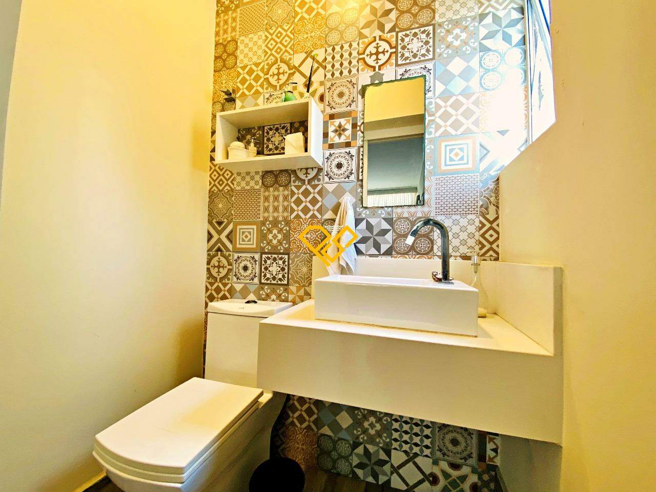 Apartamento à venda no Boqueirão: Lavabo