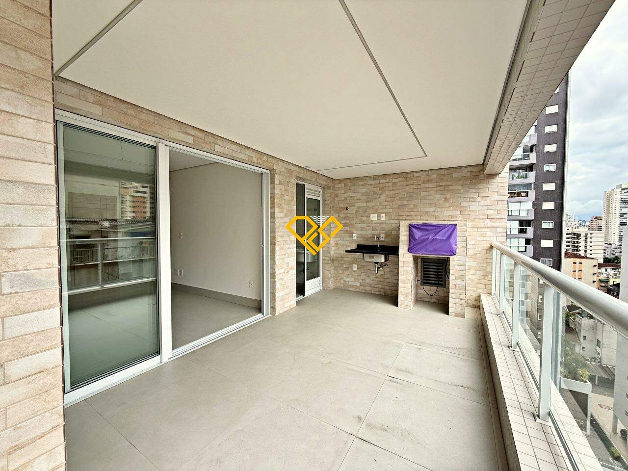 Apartamento à venda no Aparecida: Varanda