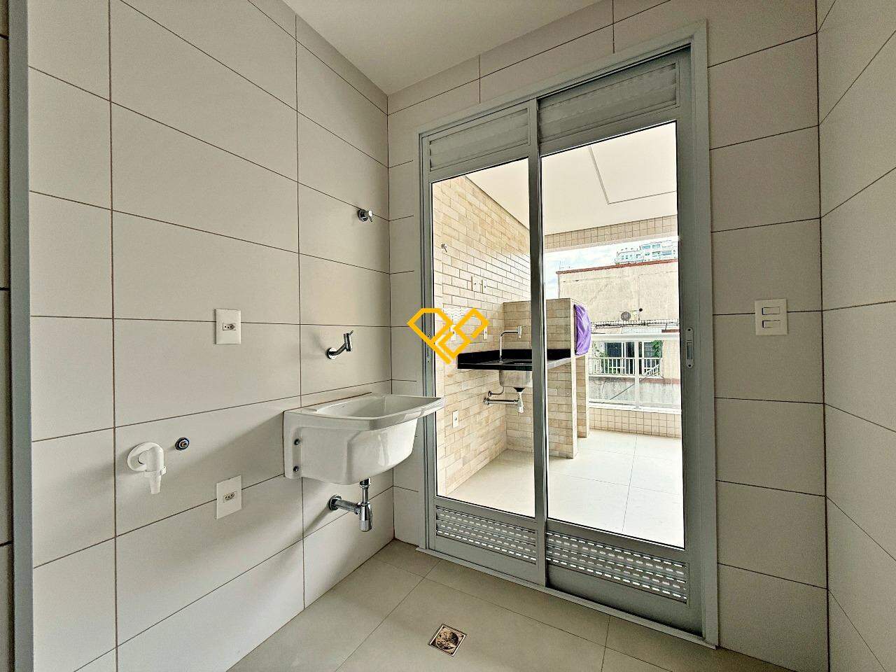 Apartamento à venda no Aparecida: Área de serviço