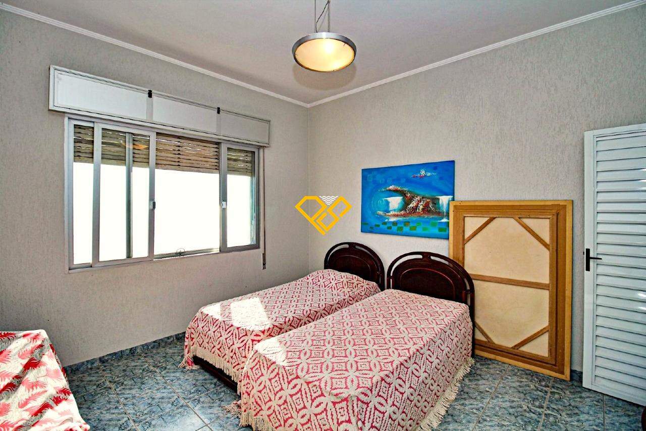 Apartamento à venda no Aparecida: Dormitório 3