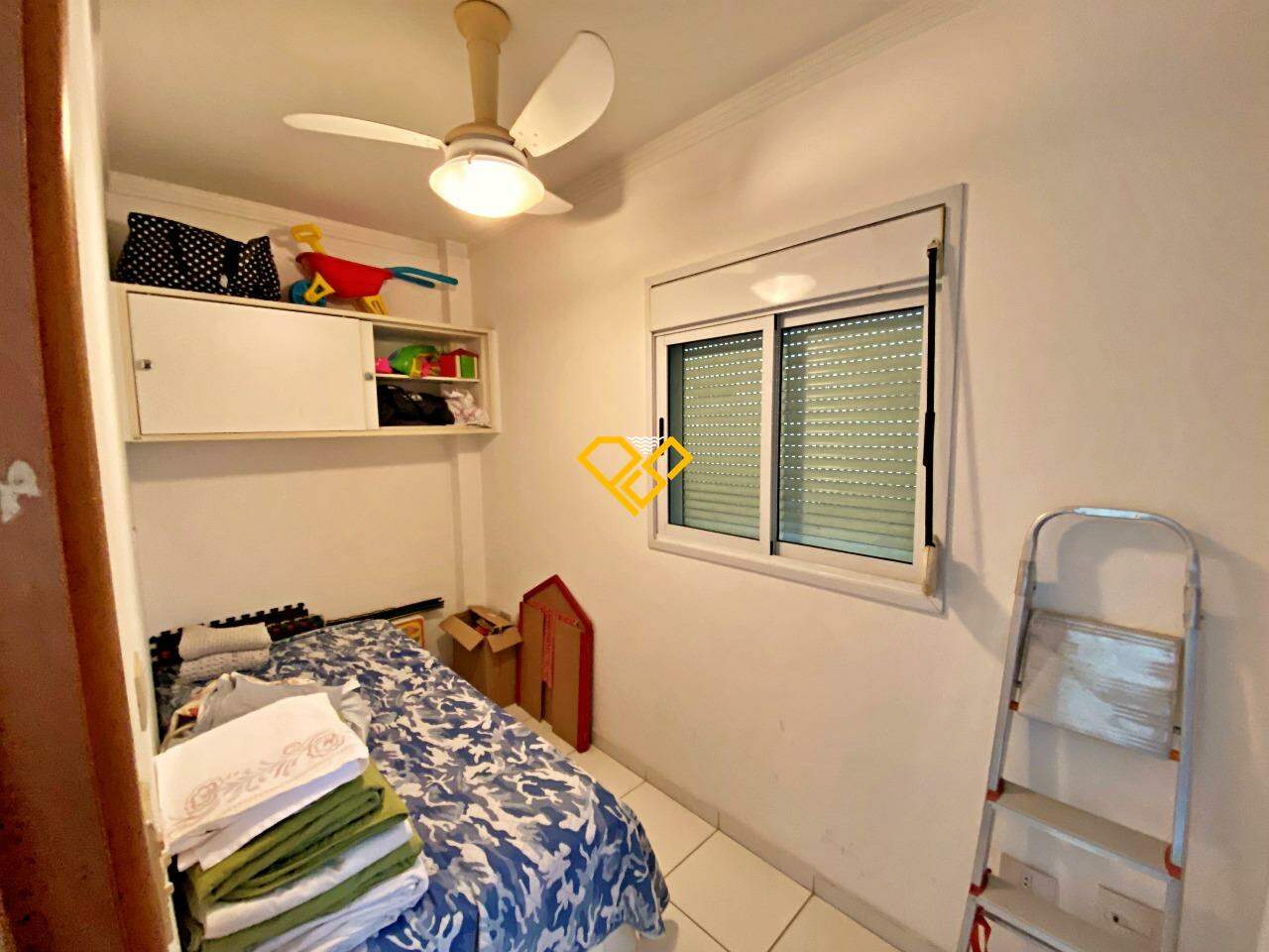 Apartamento à venda no Ponta da Praia: Dependência