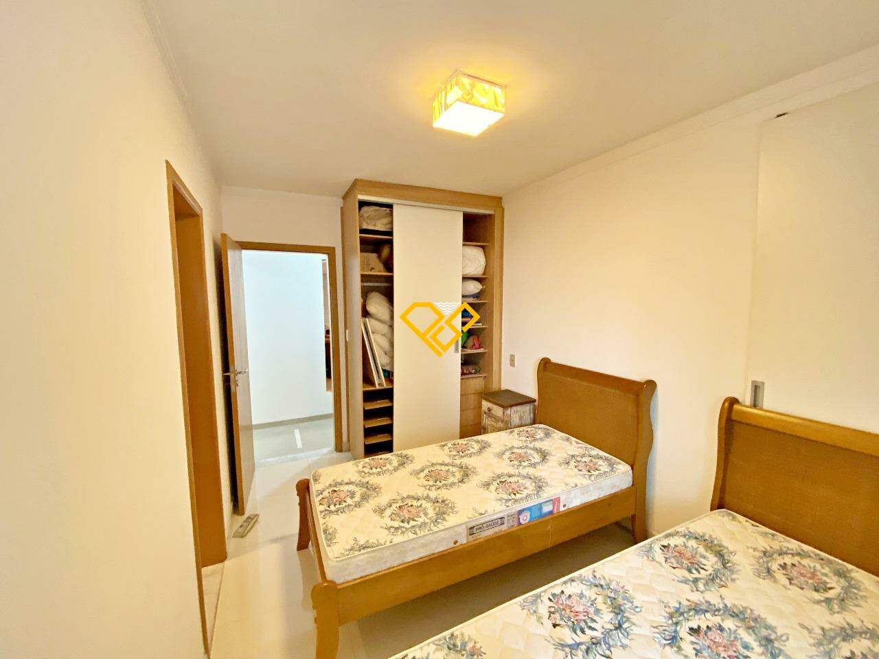 Apartamento à venda no Ponta da Praia: Suíte 3