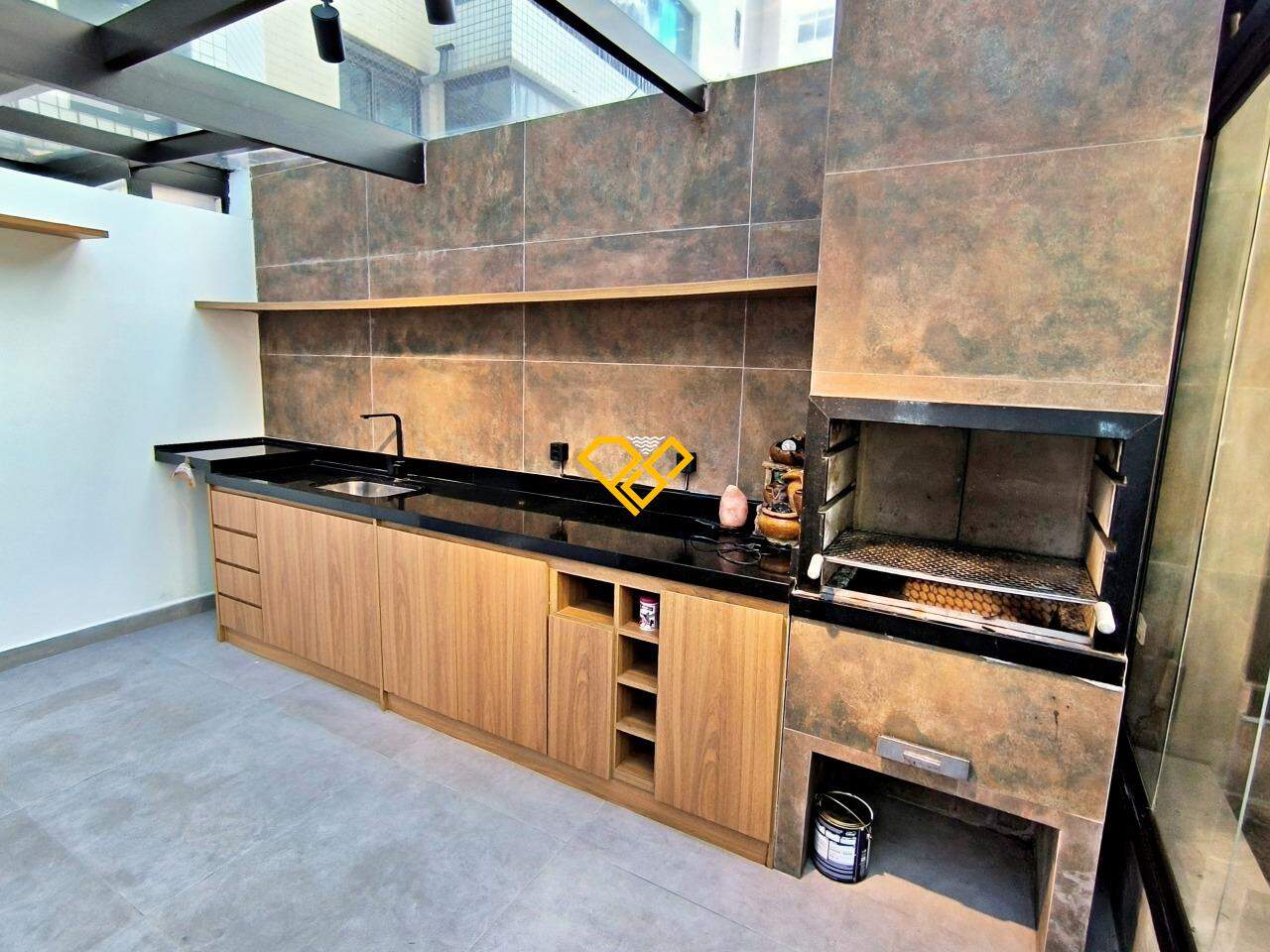 Garden à venda no José Menino: Área gourmet com churrasqueira