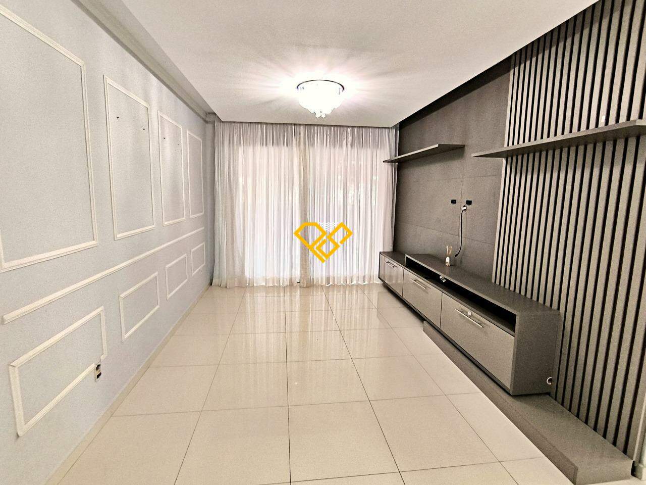 Garden à venda no José Menino: Sala