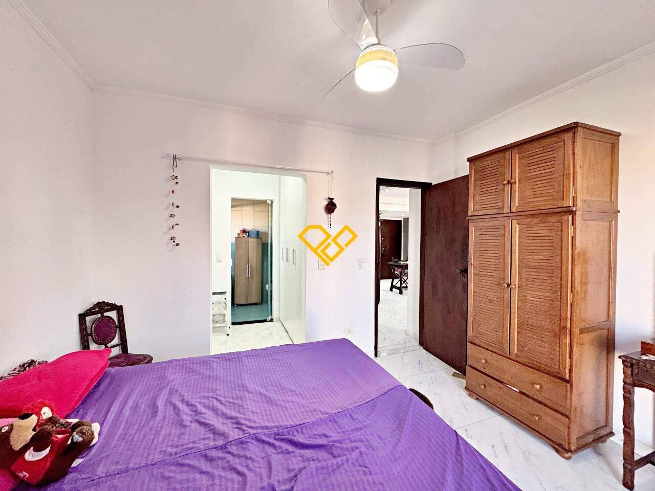 Apartamento à venda no Embaré: Dormitório 1 - suíte