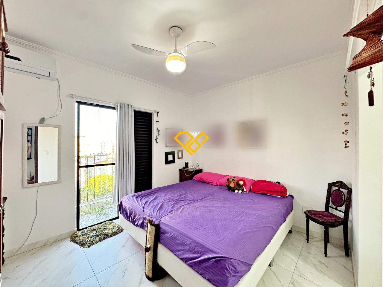 Apartamento à venda no Embaré: Dormitório 1 - suíte