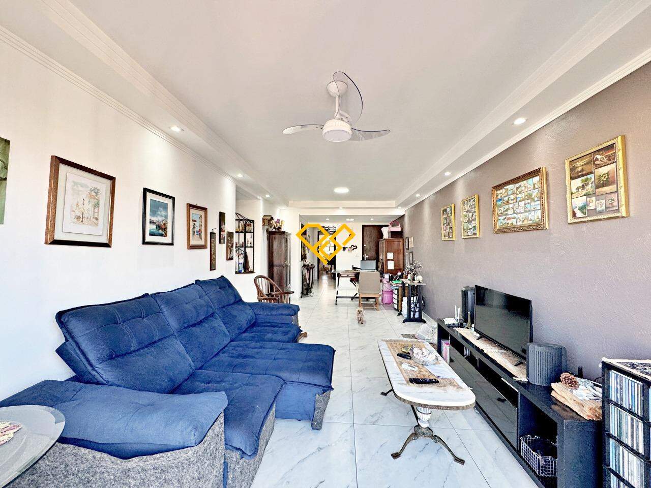 Apartamento à venda no Embaré: Sala