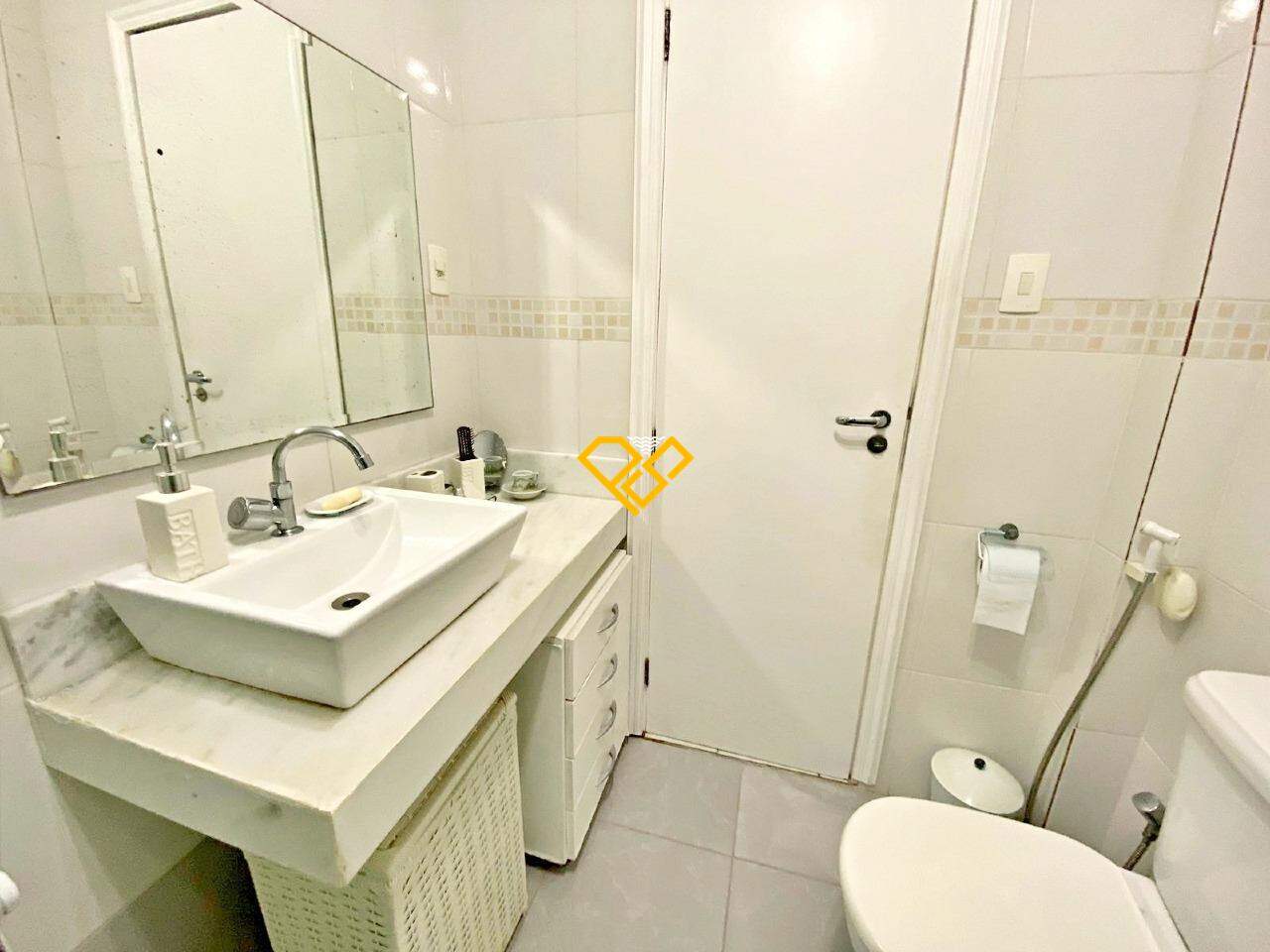 Apartamento à venda no Campo Grande: Wc suíte 1