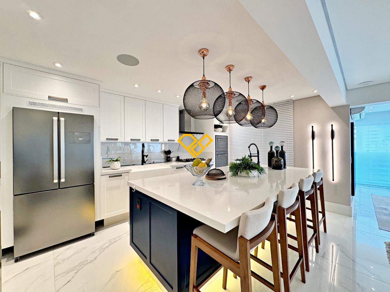 Apartamento à venda no Boqueirão: Varanda com churrasqueira