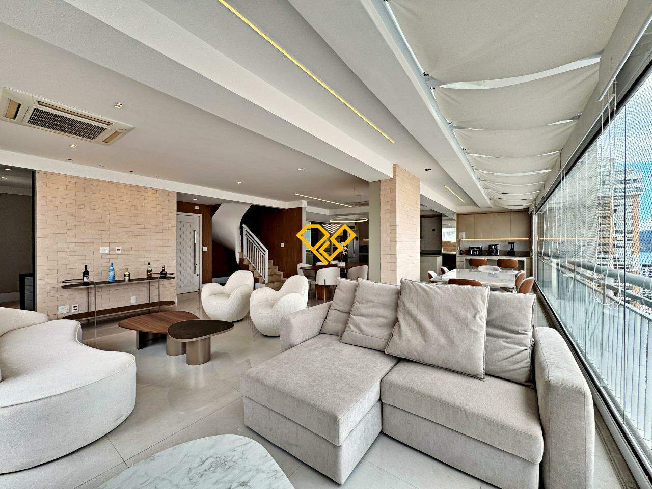 Cobertura à venda no Gonzaga: Sala