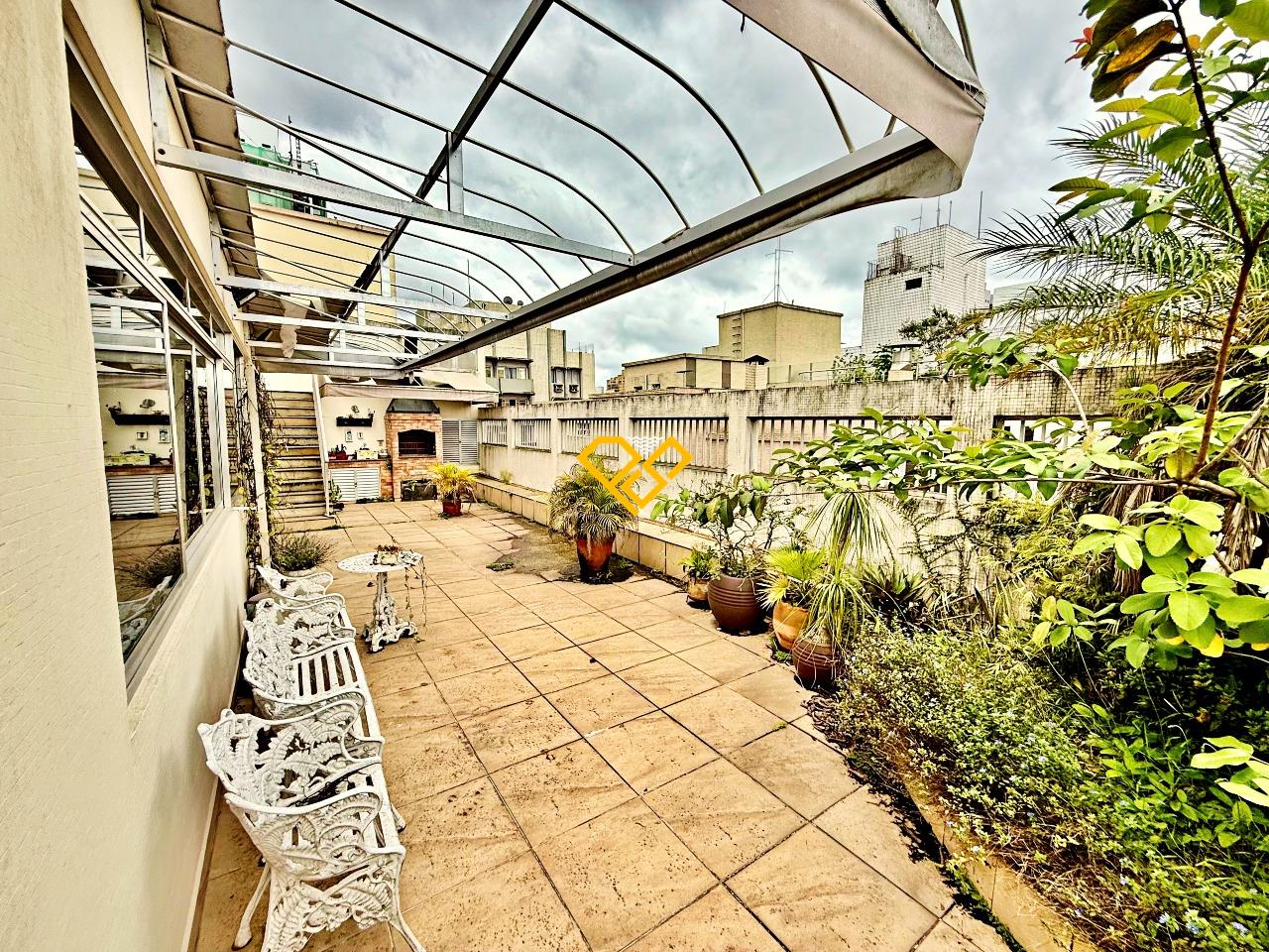 Cobertura à venda no Aparecida: Jardim