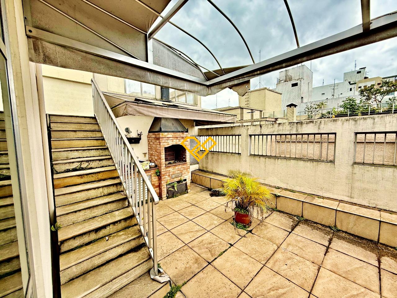 Cobertura à venda no Aparecida: Área gourmet com churrasqueira