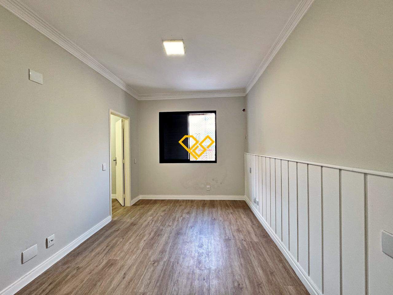 Apartamento à venda no Gonzaga: Dormitório 1 - suíte