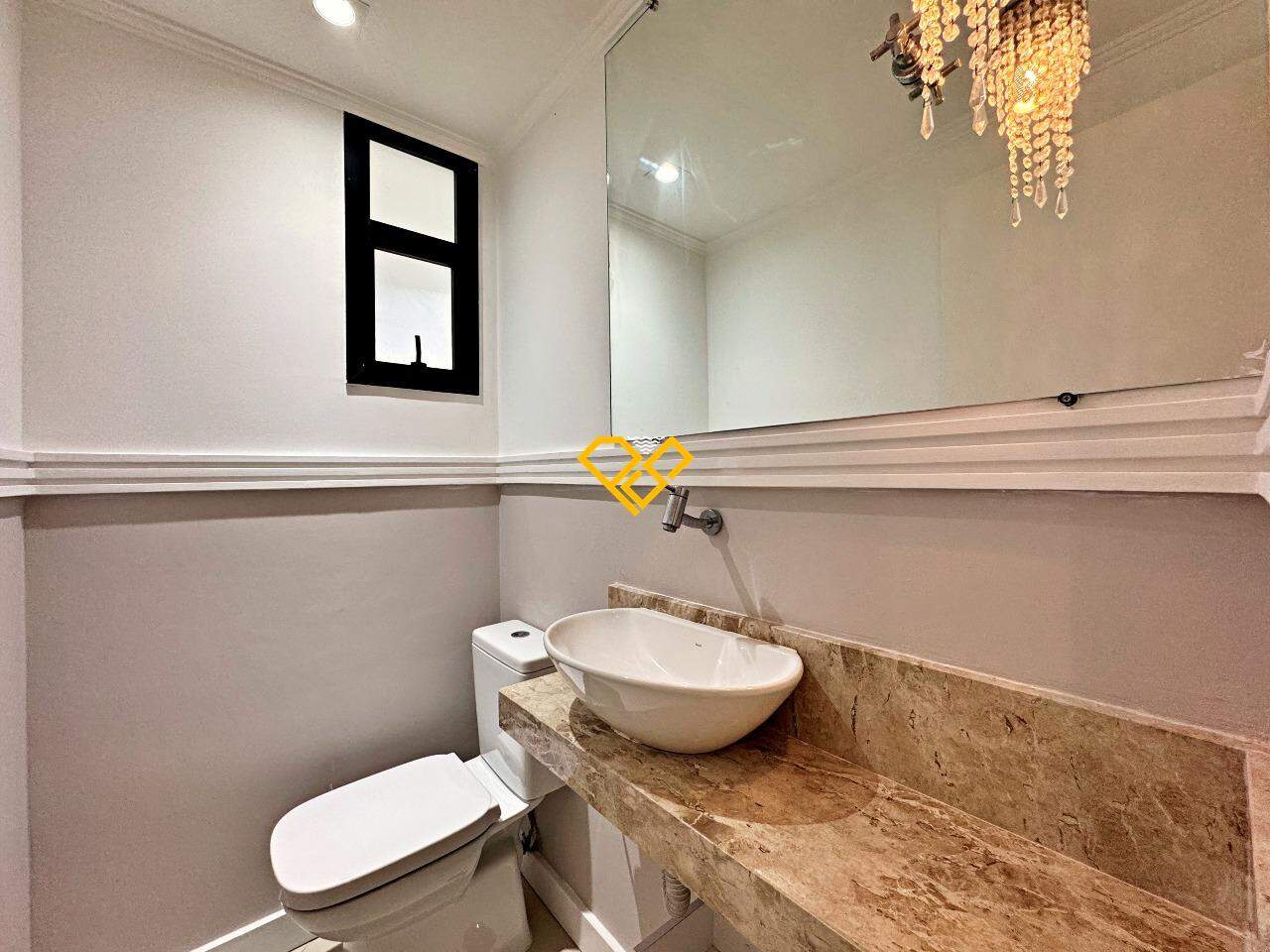 Apartamento à venda no Gonzaga: Lavabo