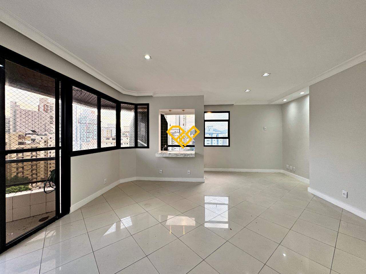 Apartamento à venda no Gonzaga: Sala