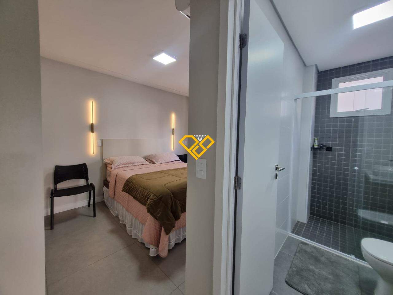 Apartamento à venda no Embaré: 