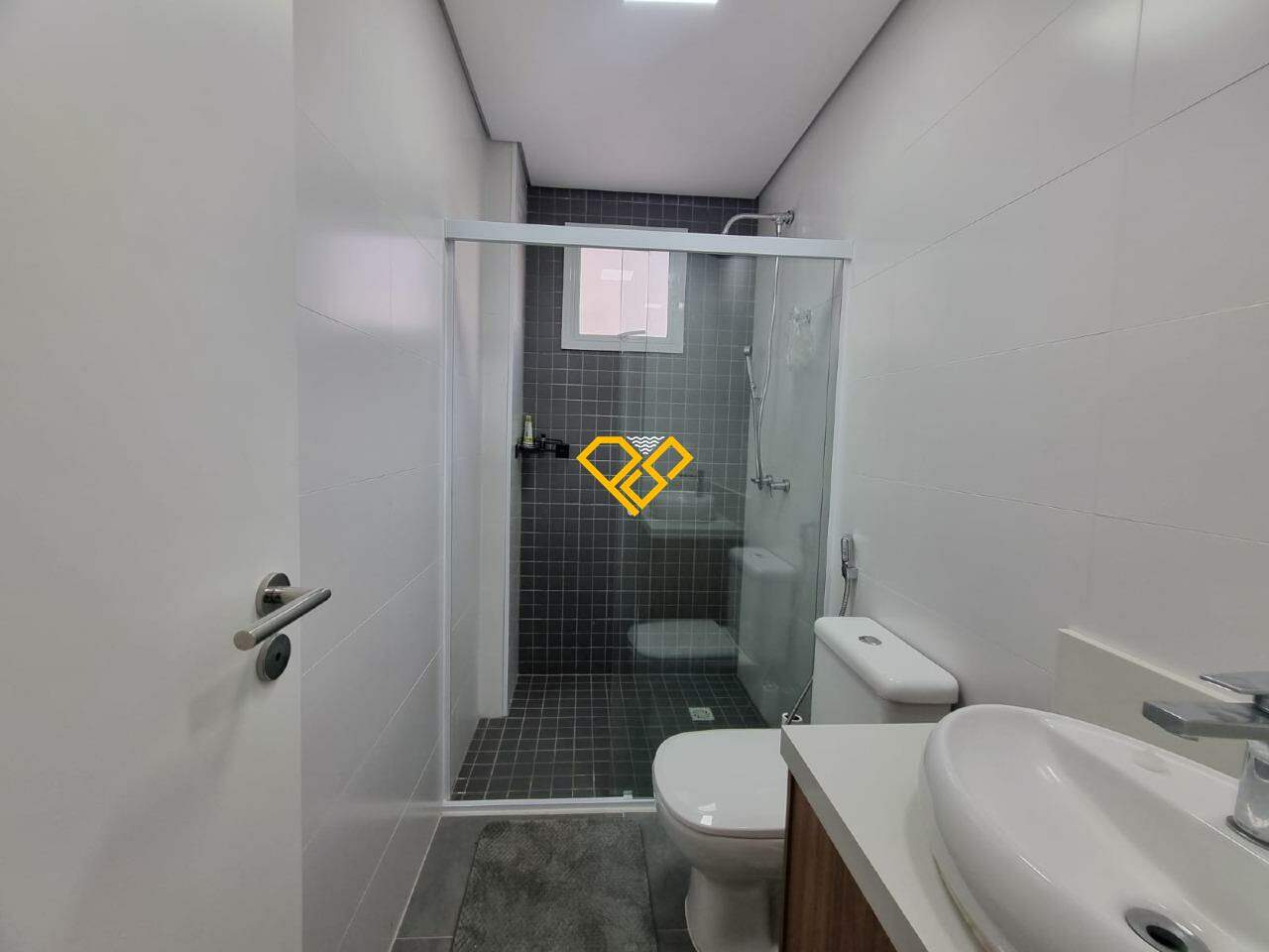 Apartamento à venda no Embaré: 