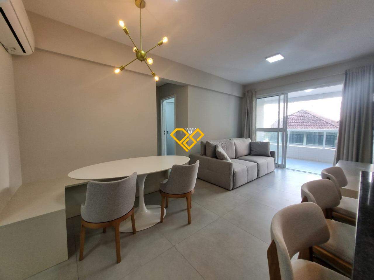 Apartamento à venda no Embaré: 