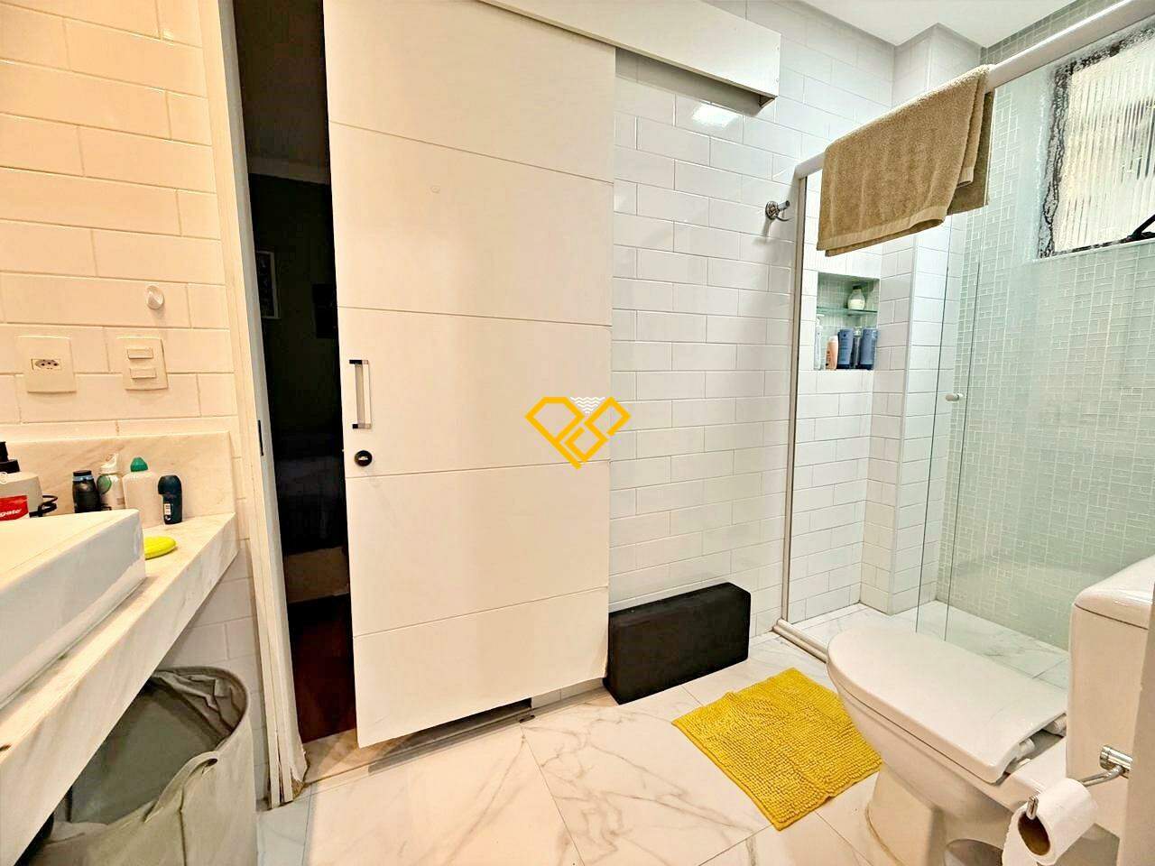 Apartamento à venda no Embaré: Wc social