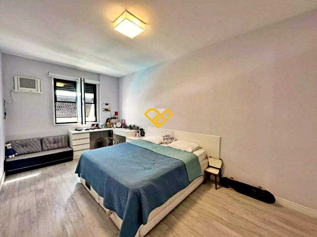 Apartamento à venda no Ponta da Praia: Dormitório 3