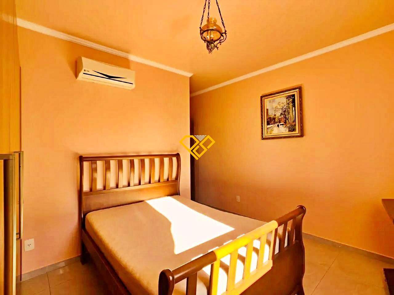 Apartamento à venda no Embaré: Dormitório 1 - suíte
