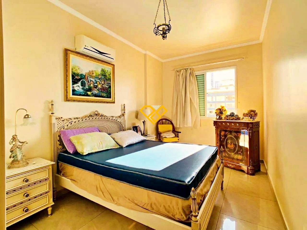 Apartamento à venda no Embaré: Dormitório 2