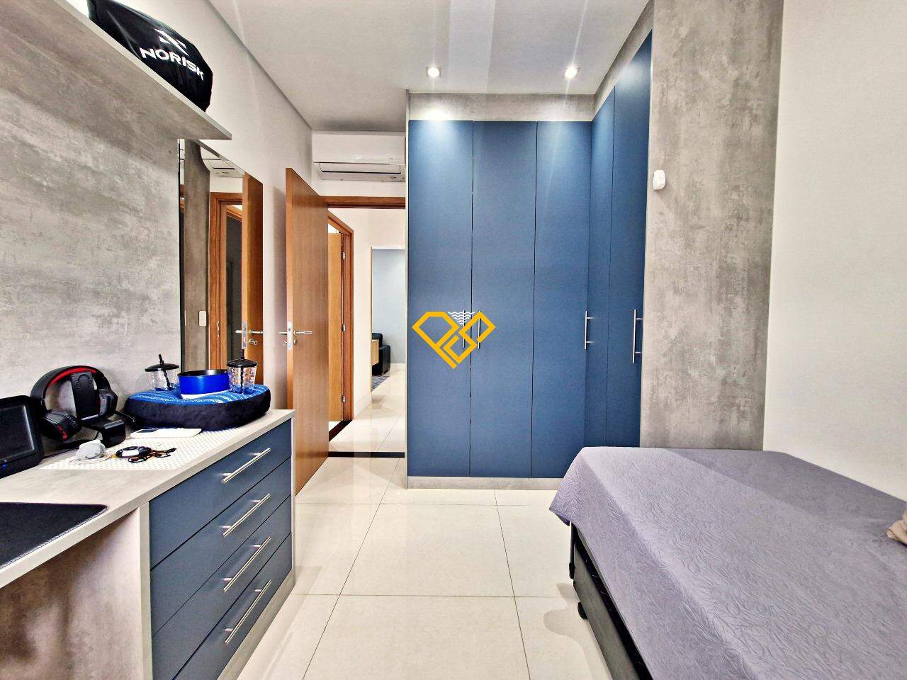 Apartamento à venda no Ponta da Praia: Dormitório 2