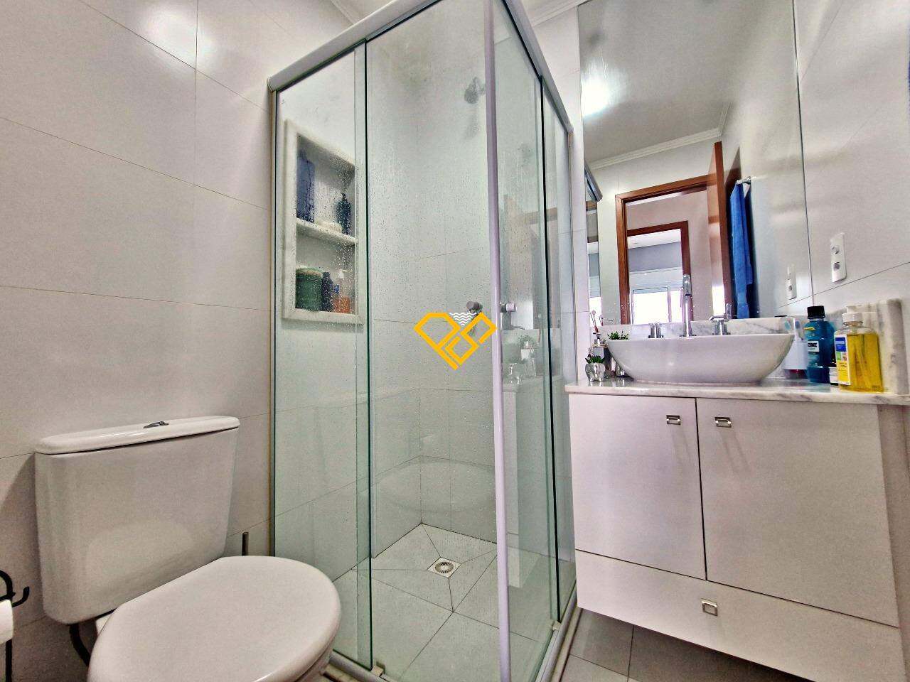 Apartamento à venda no Ponta da Praia: Wc suíte