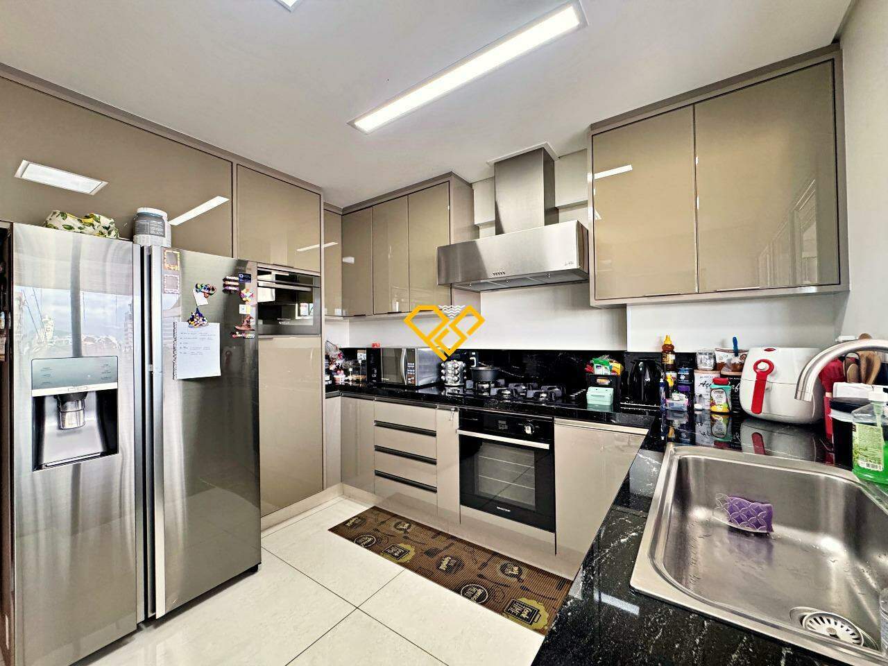 Apartamento para aluguel no Gonzaga: Cozinha