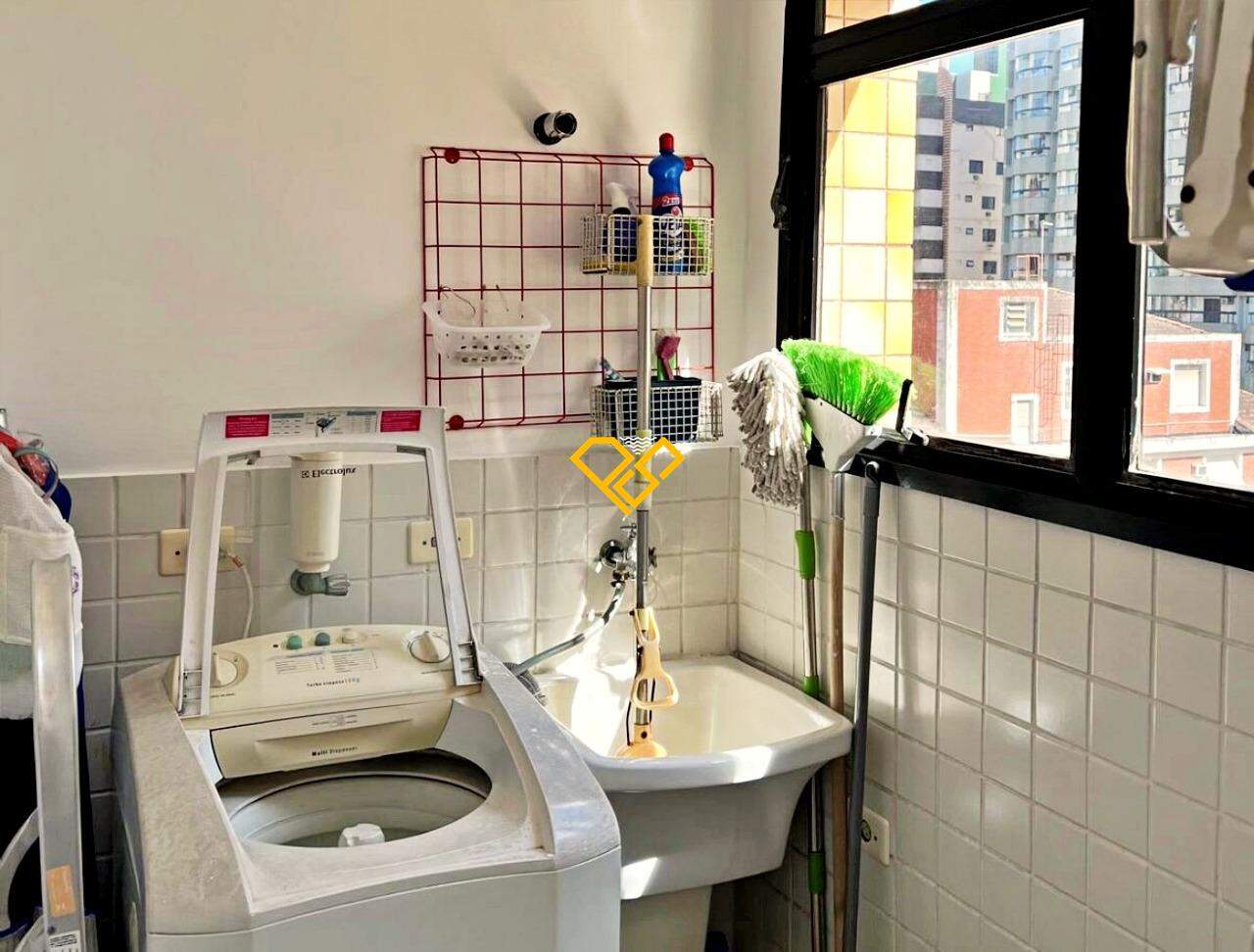 Apartamento à venda no Aparecida: Área de serviço