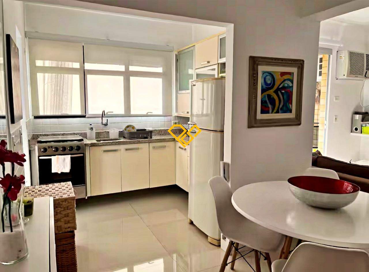 Apartamento à venda no Aparecida: Cozinha