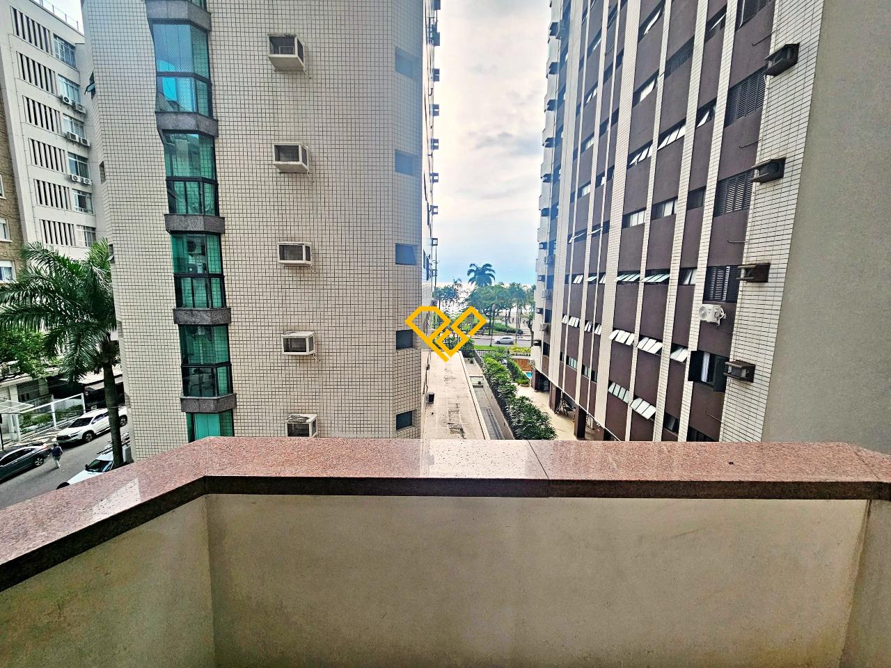 Apartamento à venda no Aparecida: Varanda