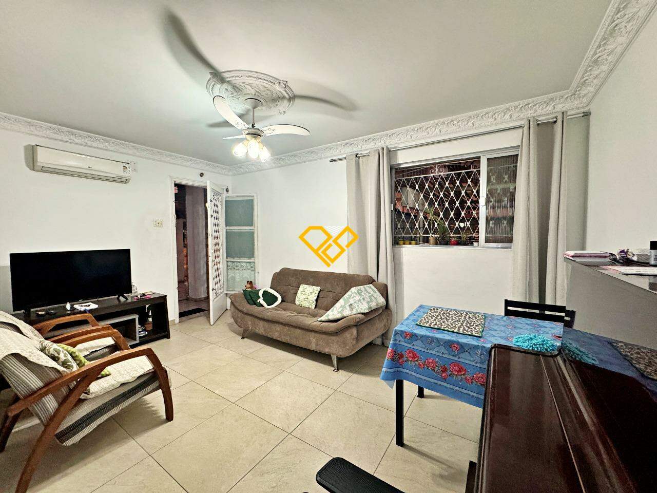 Sobrado à venda no Marapé: Sala