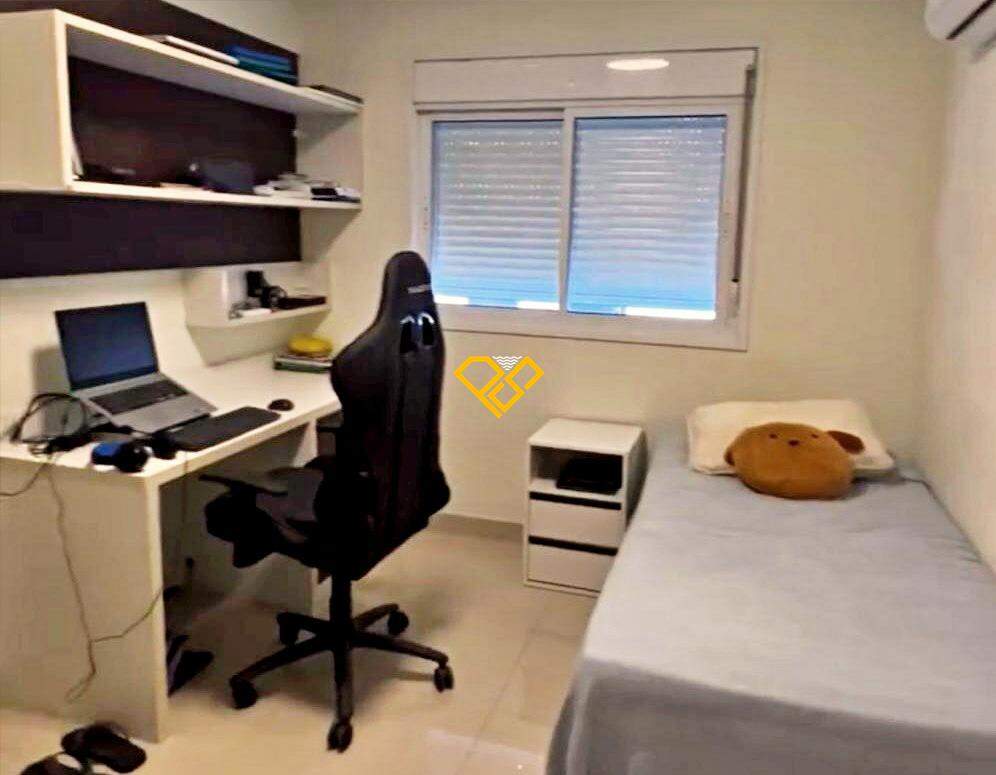 Apartamento à venda no Ponta da Praia: Dormitório 3