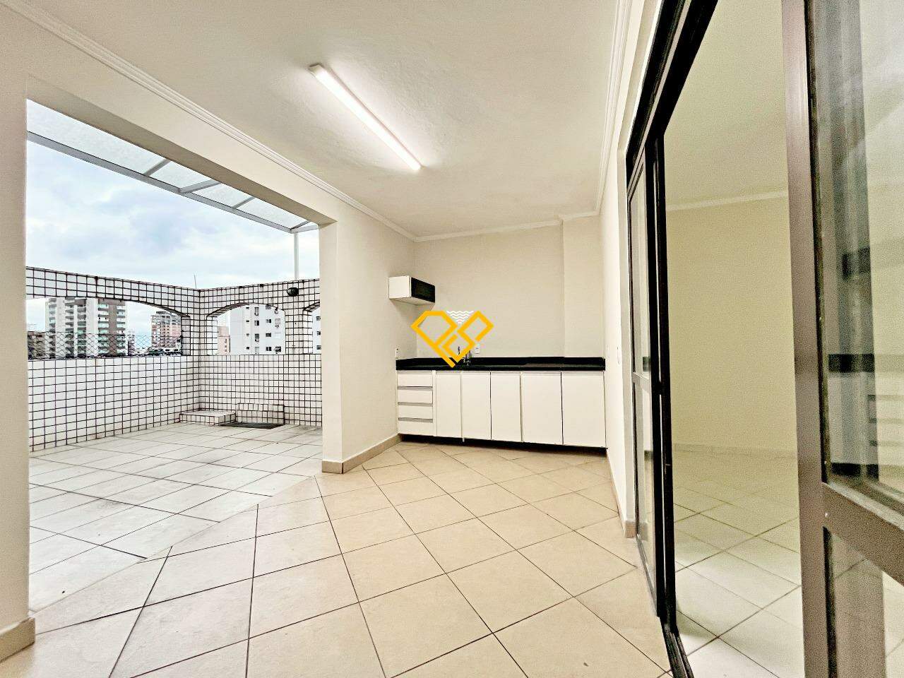 Apartamento Duplex para aluguel no Campo Grande: Área gourmet com churrasqueira