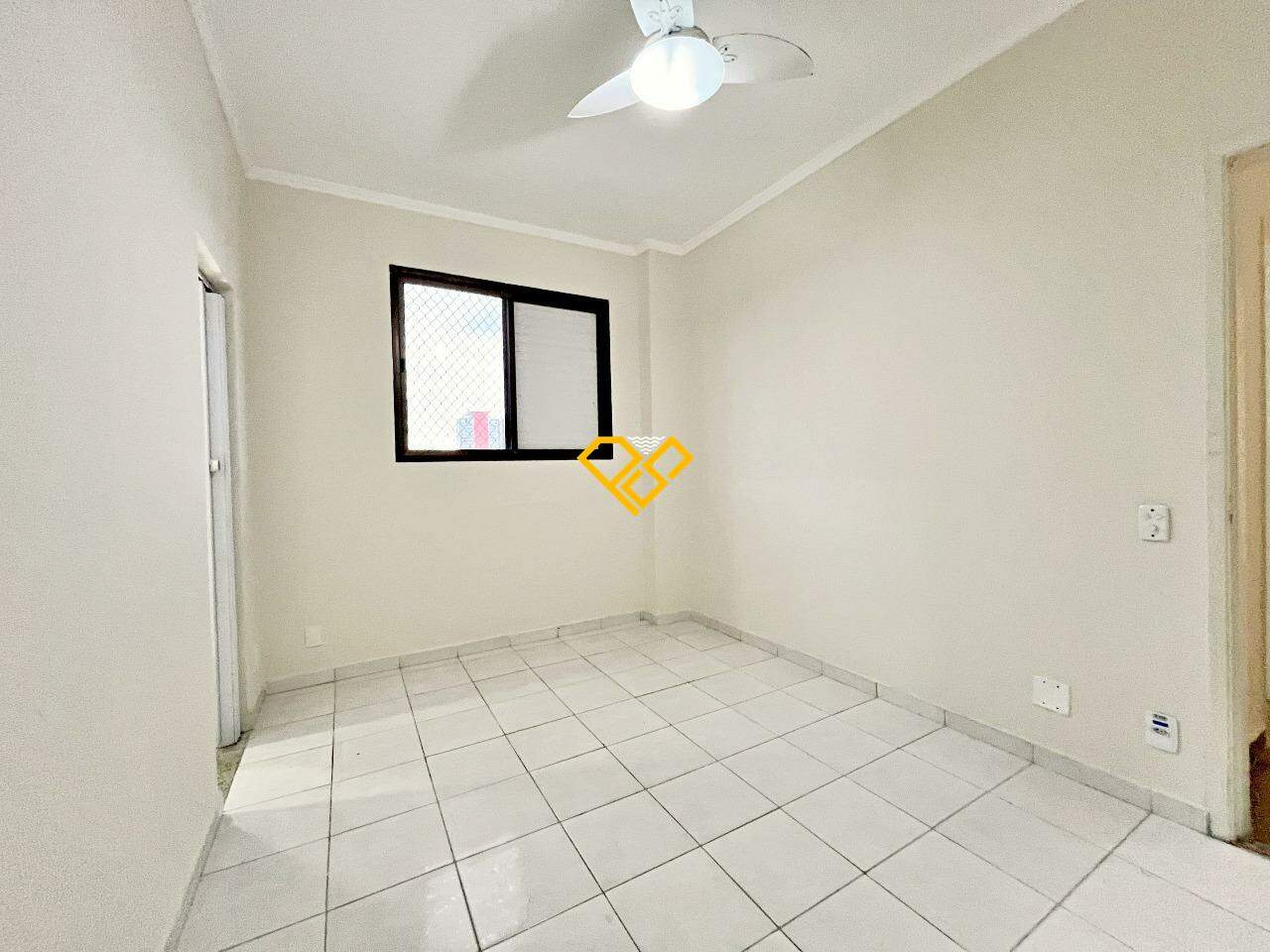 Apartamento Duplex para aluguel no Campo Grande: Dormitório 1 suíte - closet
